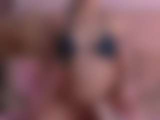 Live cam show with Miss Lana - Deepthroat on CamwithHer
