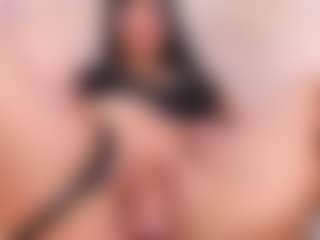 Live cam show with Riley thompson - Big Ass on Strip Flash - Live Sex Shows