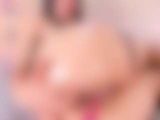 Live cam show with Riley thompson - Latina on Strip Flash - Live Sex Shows
