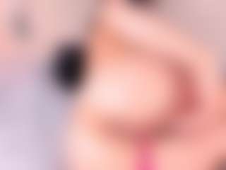 Live cam show with Riley thompson - Squirt Teen (18+) on Hubzter Live