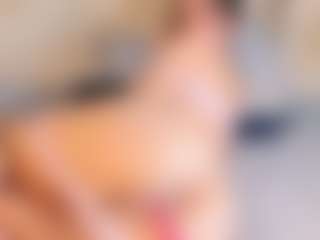 Live cam show with Riley thompson - Lovense on Camsoda