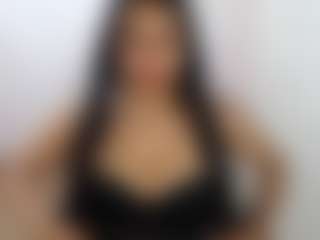 Live cam show with AliciaBoobs69 - Nipple Piercings on Hubzter Live