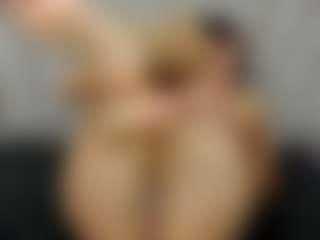 Live cam show with D A N I E L A - Anal on CamwithHer
