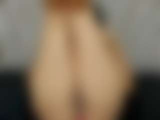 Live cam show with D A N I E L A - Sexcam on makecum.org