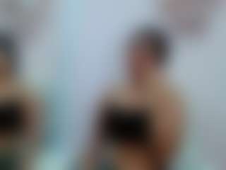 D A N I E L A's Live Sex Cam Show