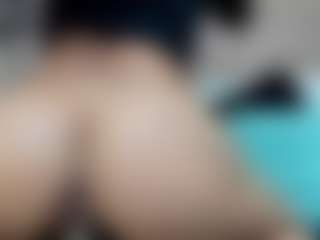 Live cam show with D A N I E L A - Moaning on chickslive.net