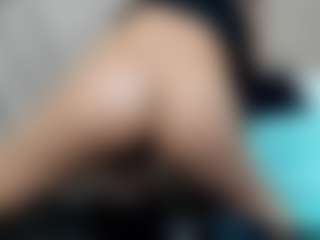 Live cam show with D A N I E L A - BBW Young Adult on milfzrlive.com