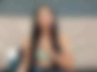 Live cam show with D A N I E L A - Moaning on Camsoda