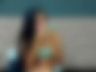 Live cam show with D A N I E L A - Moaning on realtime-chat
