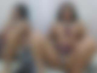 D A N I E L A's Live Sex Cam Show