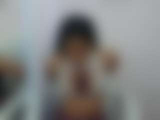 Live cam show with D A N I E L A - Fingers on Cam Slut