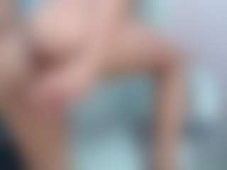 Live cam show with D A N I E L A - Moaning on Mixed Magazine Live