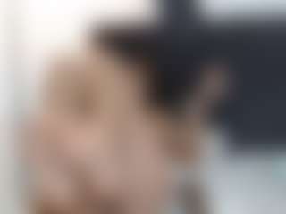 D A N I E L A's Live Sex Cam Show
