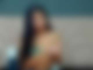 Live cam show with D A N I E L A - Curvy Small Tits on crypto-cams