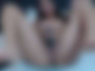 D A N I E L A's Live Sex Cam Show