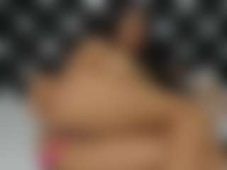 Live cam show with D A N I E L A - Twerk on AdultVida.com