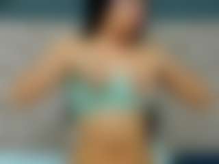 Live cam show with D A N I E L A - Moaning on luckytryst.com