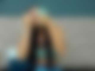 Live cam show with D A N I E L A - Moaning on infinitiblacc.com