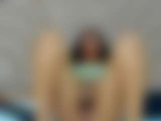 Live cam show with D A N I E L A - Striptease on instabang