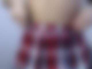 Live cam show with D A N I E L A - Blowjob on CamClone