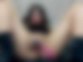 D A N I E L A's Live Sex Cam Show