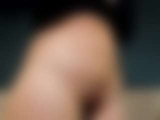 D A N I E L A's Live Sex Cam Show