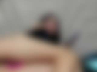 D A N I E L A's Live Sex Cam Show