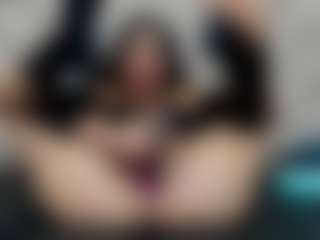 D A N I E L A's Live Sex Cam Show