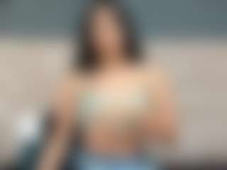 Live cam show with D A N I E L A - Moaning on boobsie.com