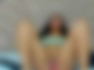 Live cam show with D A N I E L A - Flashing on Streamer API