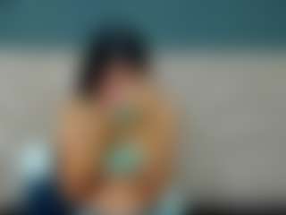 Live cam show with D A N I E L A - Striptease on Camsoda