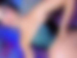 Live cam show with ArantzaBaby - Brown Eyes on AdultVida.com