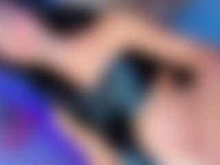 Live cam show with ArantzaBaby - Tease on Camsoda