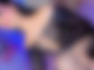 Live cam show with ArantzaBaby - Tease on Camsoda