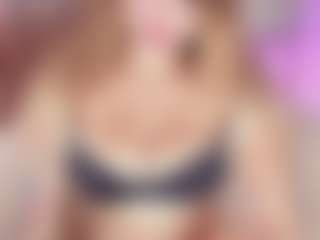 Live cam show with Kenay fox - Blonde Hair on sexylivex.com
