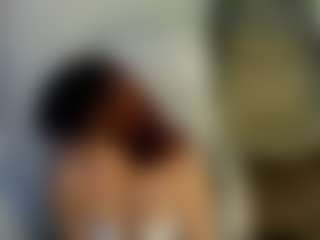 Live cam show with Lunita Cute Girl - Full Nudity on Sex Cam Show