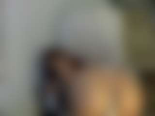 Lunita Cute Girl's Live Sex Cam Show