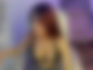Live cam show with Lunita Cute Girl - Moaning on Milfs Live