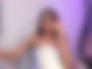 Live cam show with Lunita Cute Girl - College on Camsoda