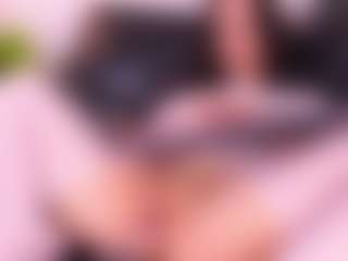 Live cam show with MicheleBrooks - Anal Toys on Uber Horny