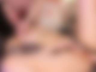 Live cam show with MicheleBrooks - Young Adult on CamwithHer