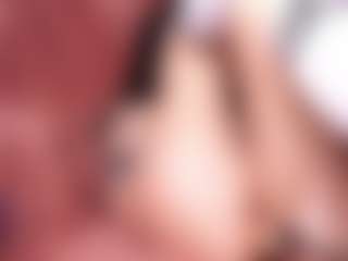 Live cam show with MicheleBrooks - Bikini on PervPlay.com