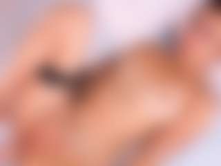 Live cam show with MicheleBrooks - Strip Red Hair on SinfulBabes