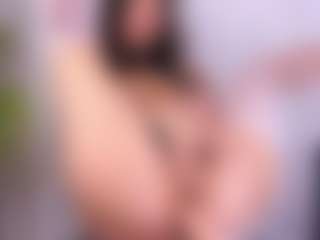 Live cam show with MicheleBrooks - Thong on slutload