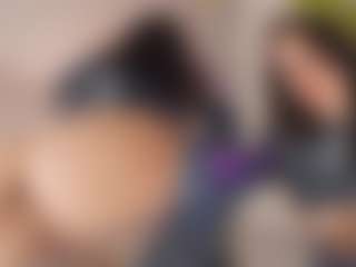 Live cam show with MicheleBrooks - Bedroom on Camsoda
