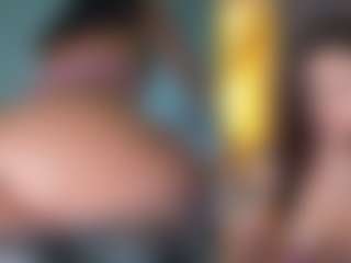 Live cam show with MicheleBrooks - Thong on PervPlay.com