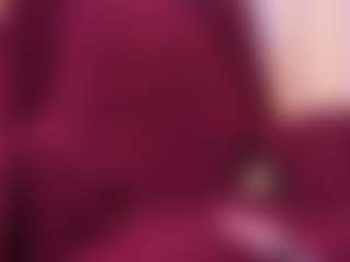 Live cam show with MicheleBrooks - Bikini on Camsoda