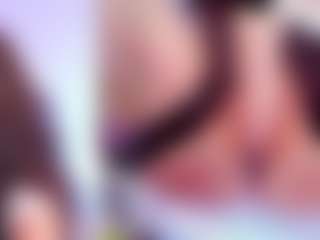 MicheleBrooks's Live Sex Cam Show