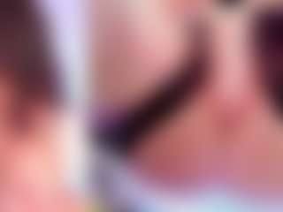 MicheleBrooks's Live Sex Cam Show
