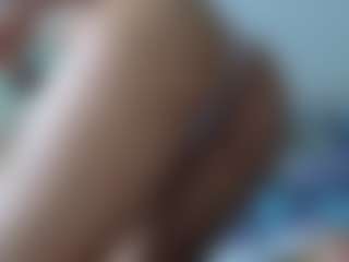 pizzababe22's Live Sex Cam Show